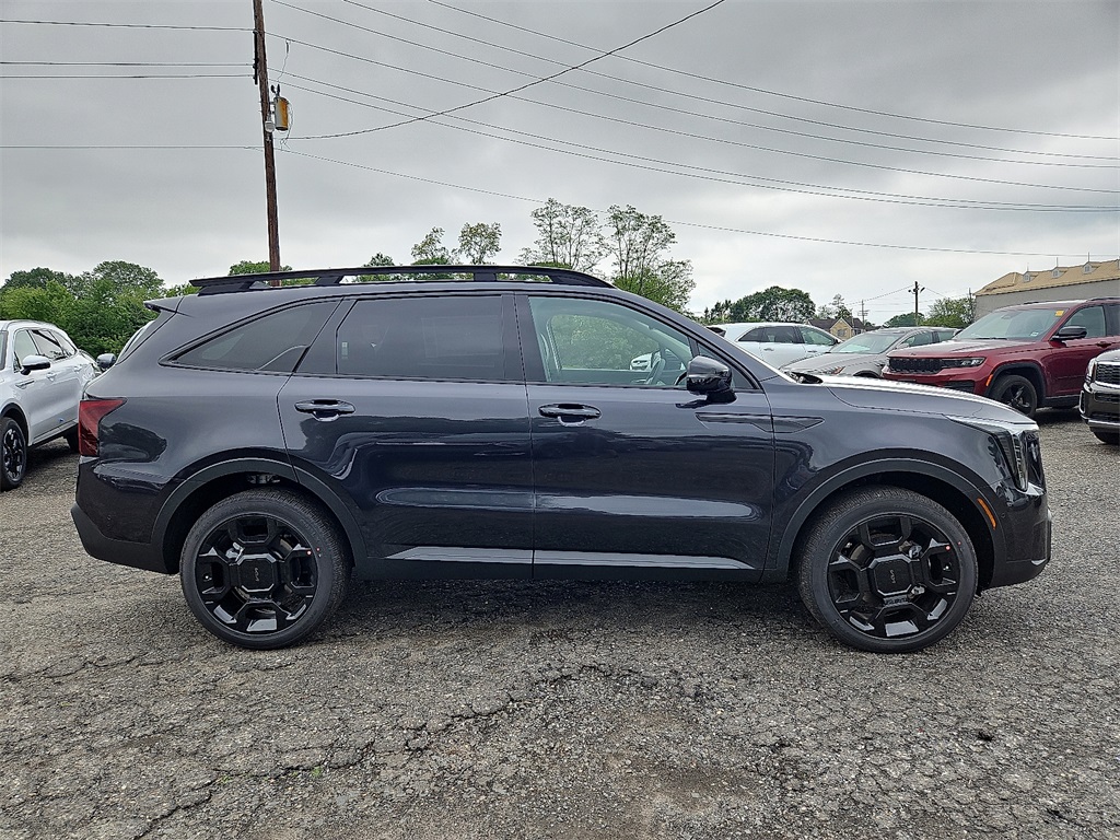 2025 Kia Sorento X-Line SX photo 4