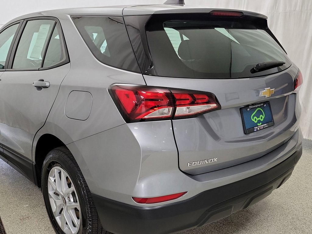 2023 Chevrolet Equinox LS photo 6