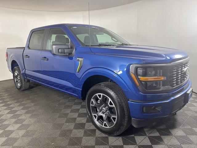 2025 Ford F-150 STX's photo