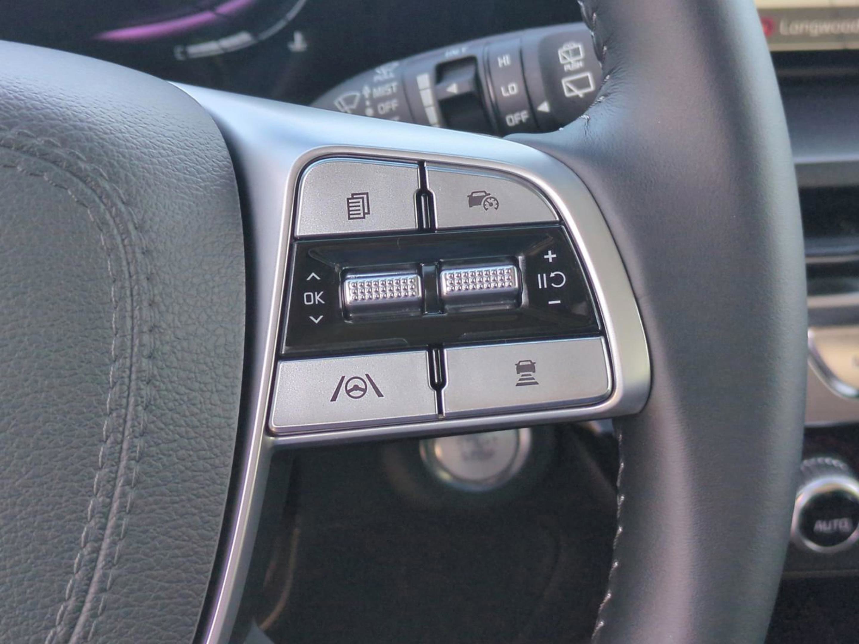 2025 Kia Telluride LX photo 24