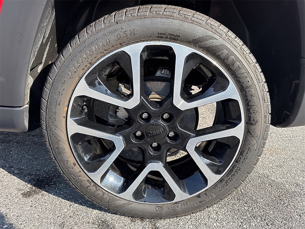 2021 Jeep Compass Limited photo 9