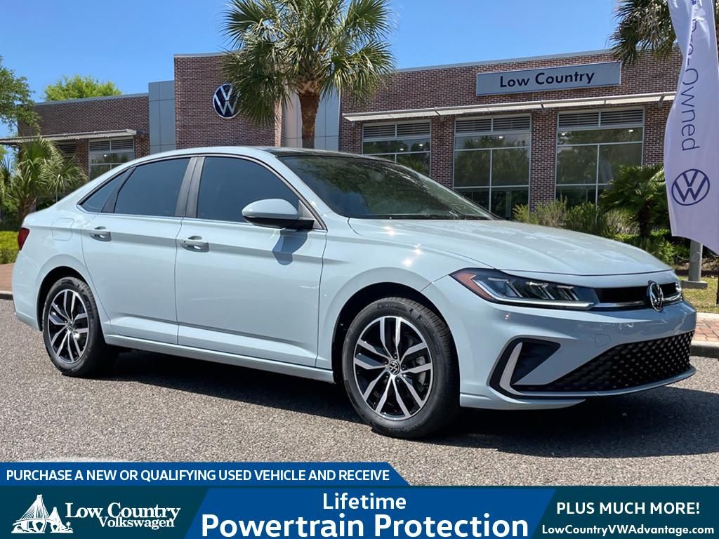 2025 Volkswagen Jetta SE's photo