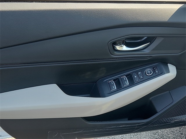 2025 Honda Accord 1.5T SE photo 10