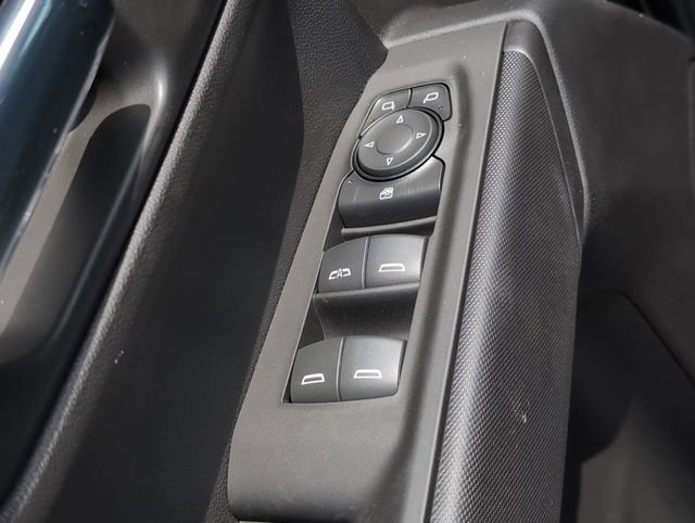 2025 Chevrolet Silverado 1500 Custom photo 12
