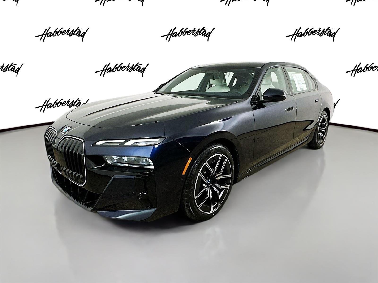 2026 BMW 7 Series 740i's photo