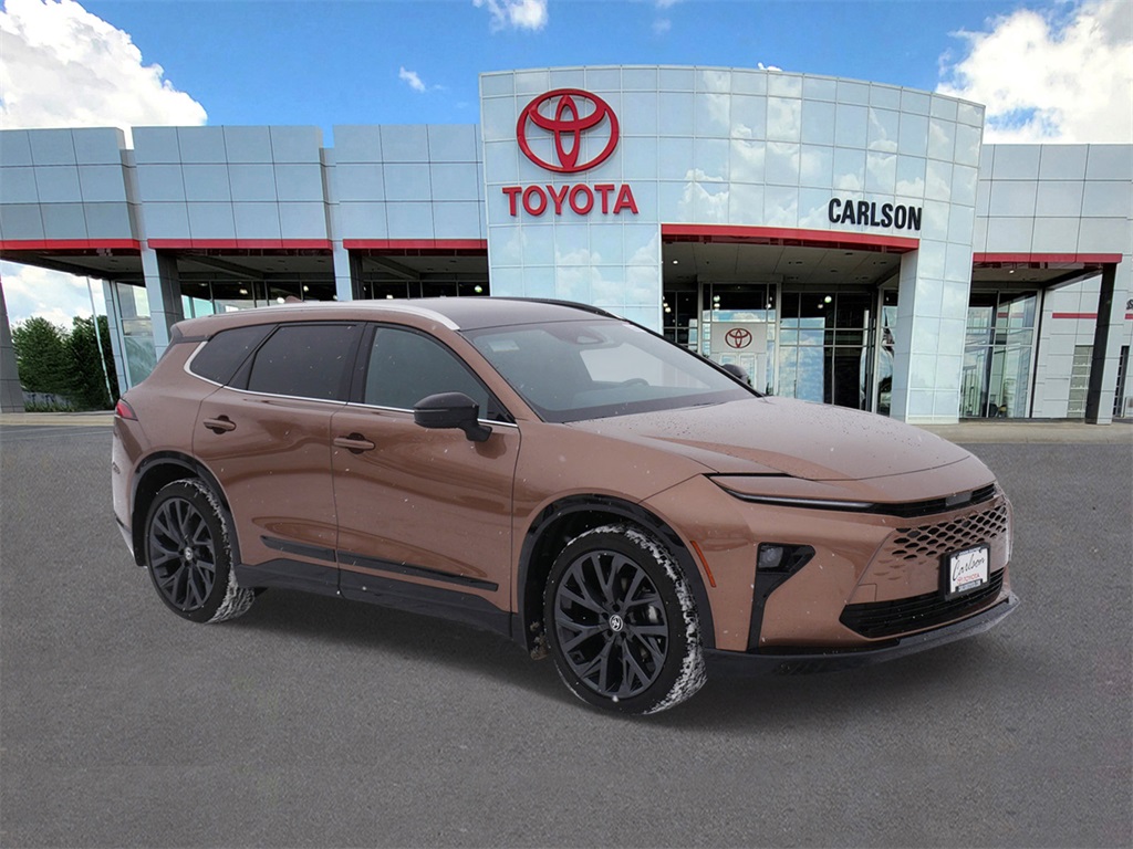 Used 2025 Toyota Crown Signia Limited with VIN JTDACAAJ9S3000184 for sale in Minneapolis, Minnesota