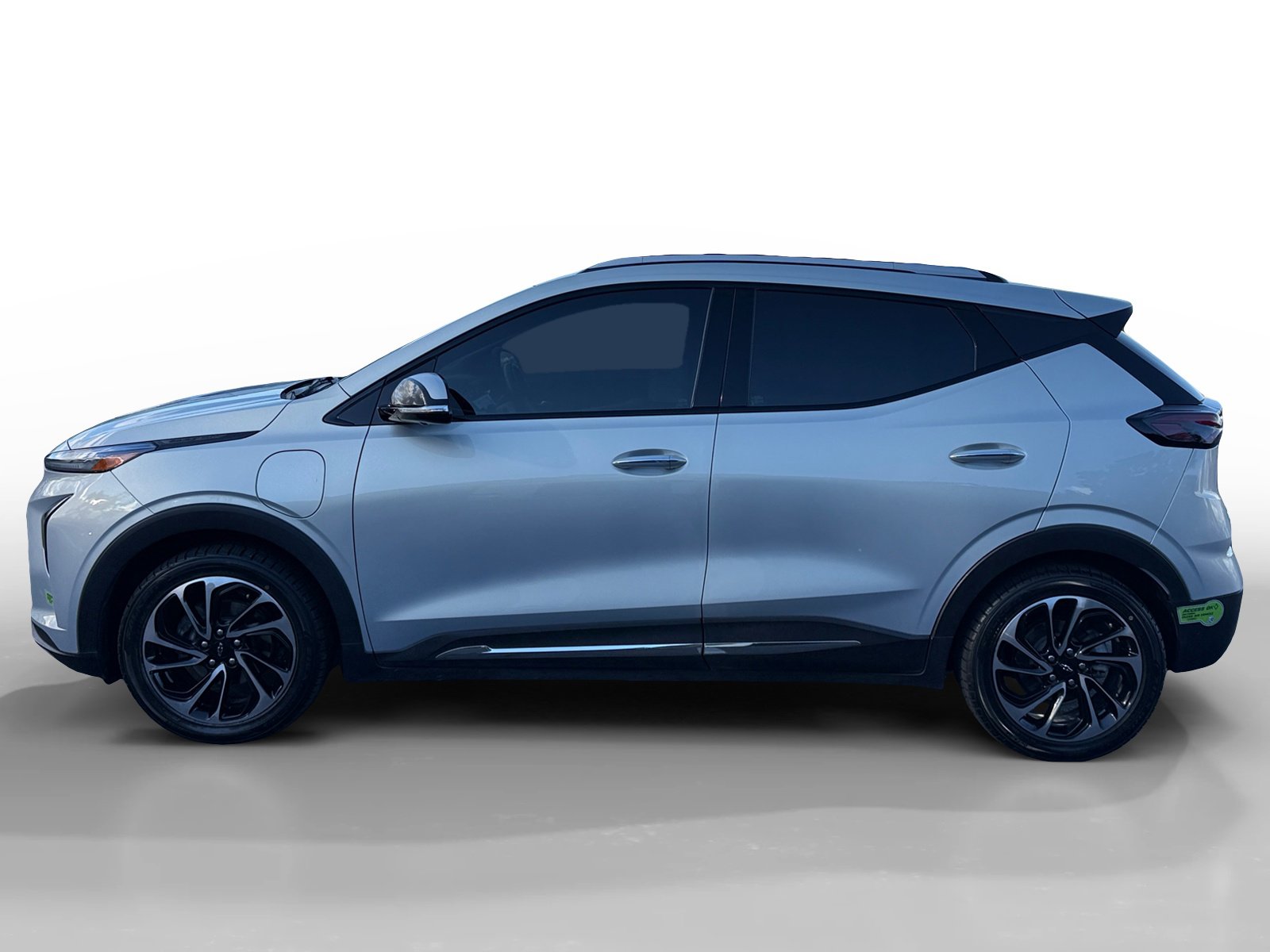 Used 2022 Chevrolet Bolt EUV Premier with VIN 1G1FZ6S00N4111432 for sale in Modesto, CA