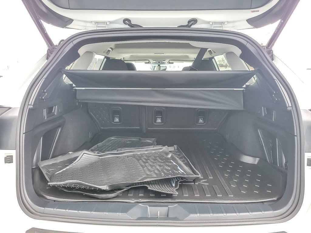 2023 SUBARU OUTBACK - Image 19