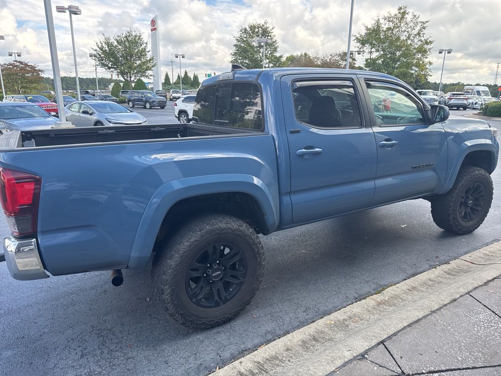 2019 Toyota Tacoma SR5 V6 photo 2