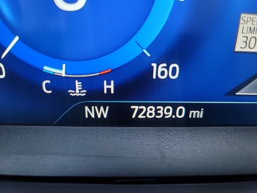 2021 Ford Explorer ST photo 18