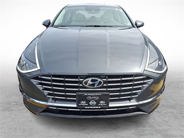 2022 Hyundai Sonata Hybrid SEL photo 2
