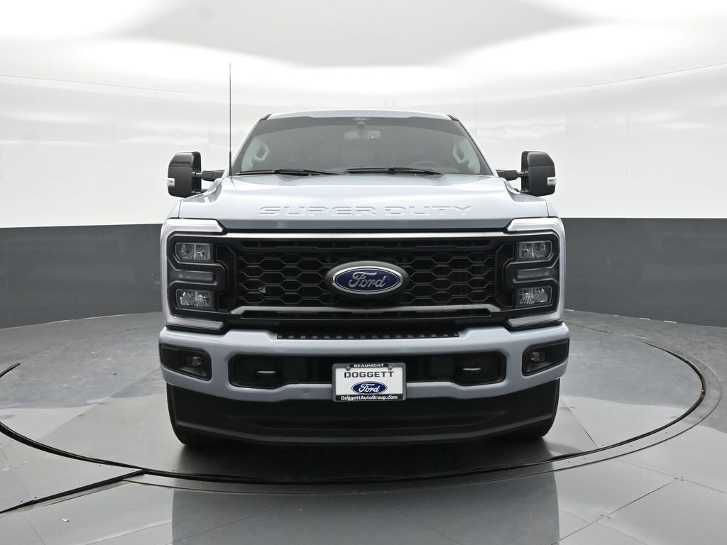 2024 Ford F-250 photo 17