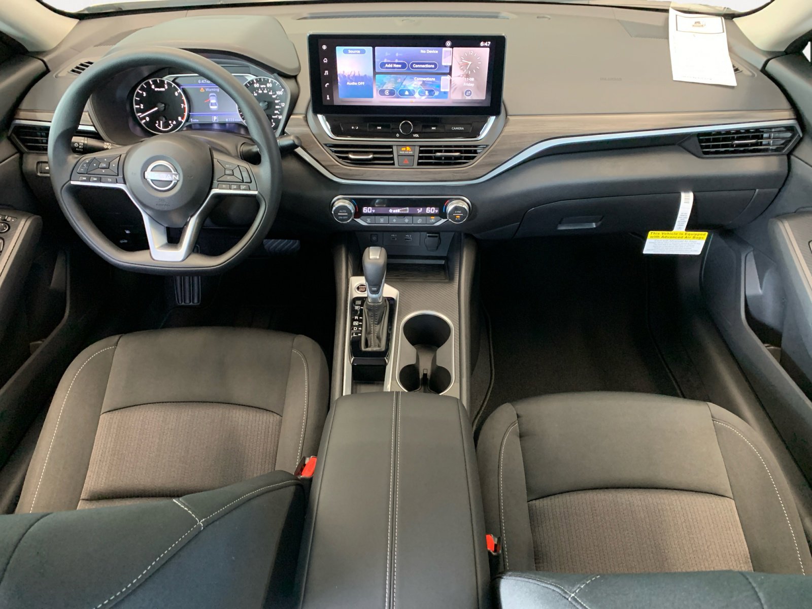 2025 Nissan Altima SV photo 2