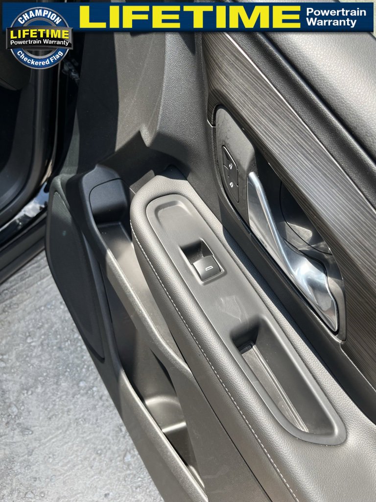 2023 Gmc Terrain SLE photo 27