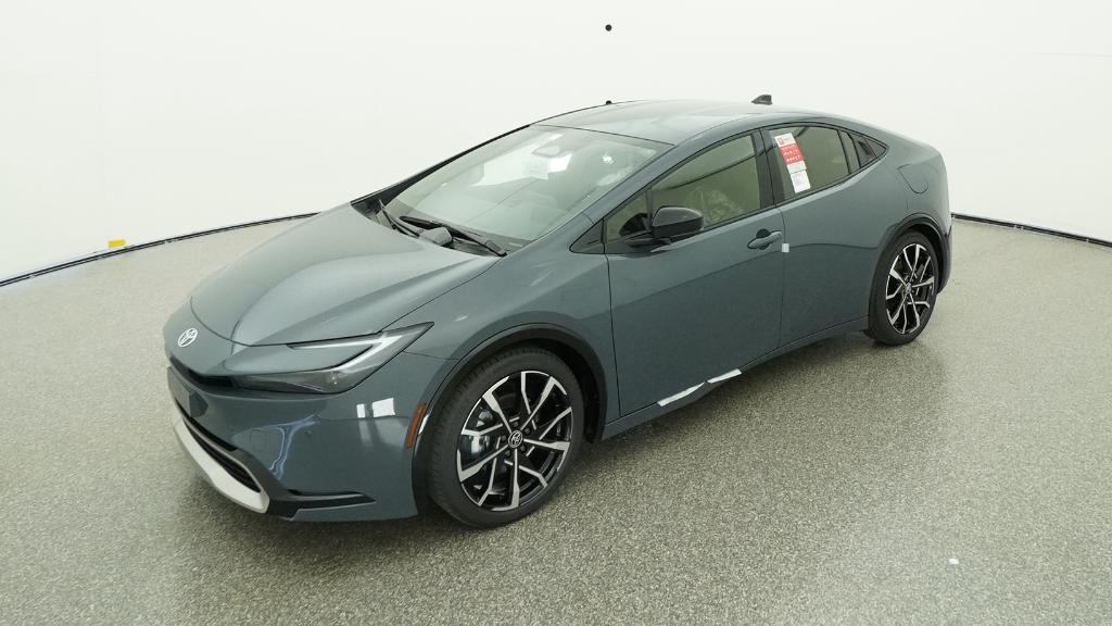 2026 Toyota Prius XSE's photo
