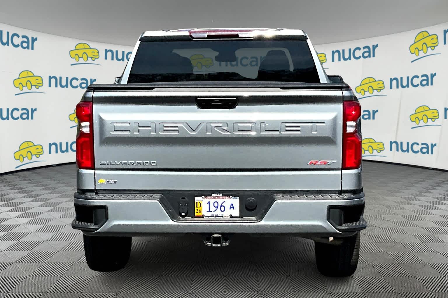 2023 Chevrolet Silverado 1500 RST photo 3