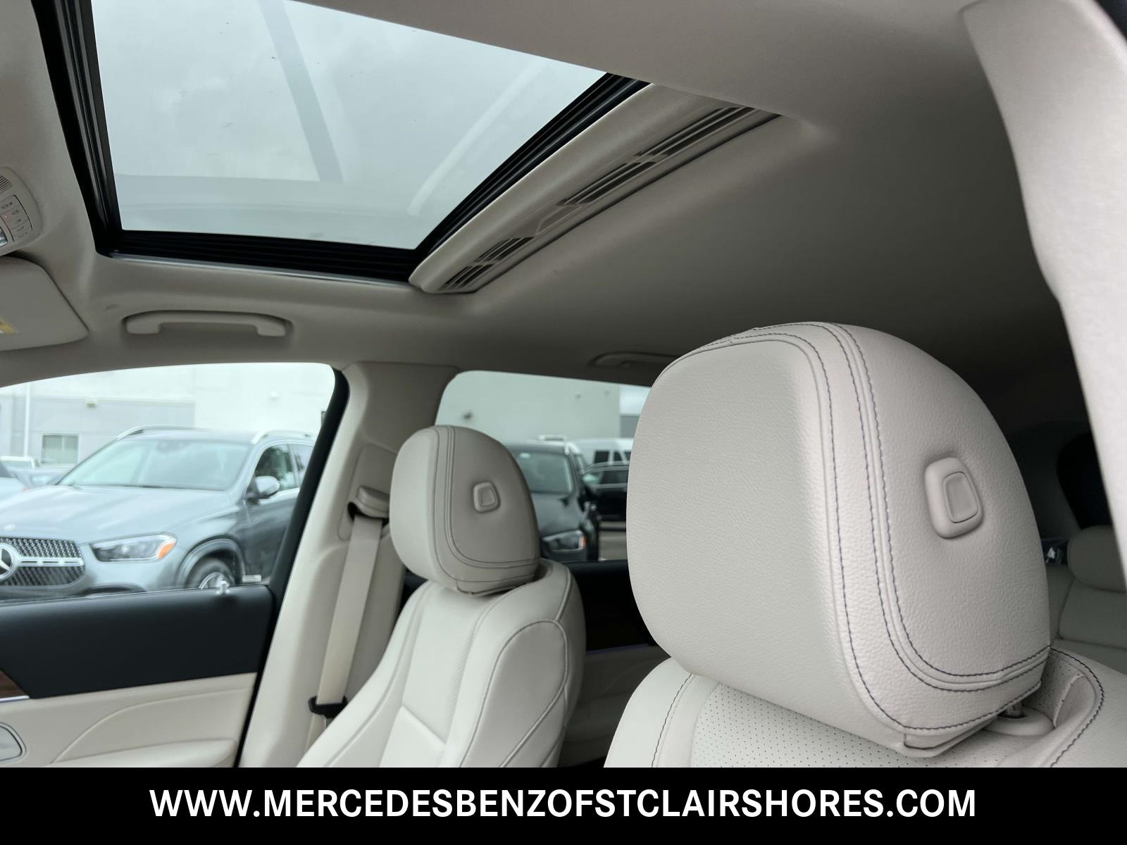 2025 Mercedes Benz GLE 350 4MATIC photo 21