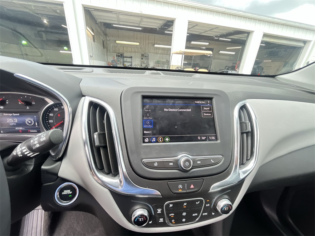 2023 Chevrolet Equinox LT photo 14