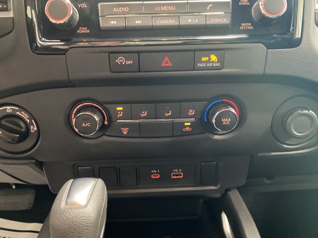 2024 Nissan Frontier SV photo 11