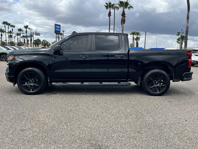 2024 Chevrolet Silverado 1500 Custom photo 3