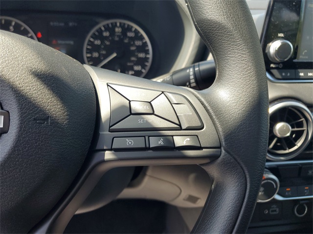 2025 Nissan Sentra S photo 12
