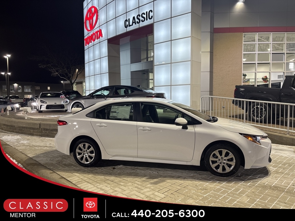 2026 Toyota Corolla LE's photo