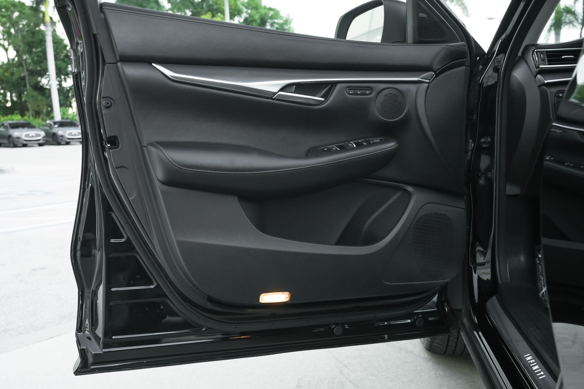 2025 Infiniti QX50 Luxe AWD photo 27