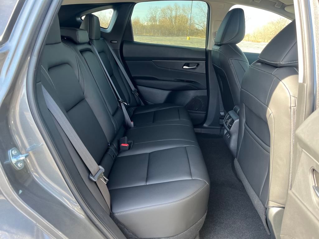 2025 Nissan Murano SV photo 17