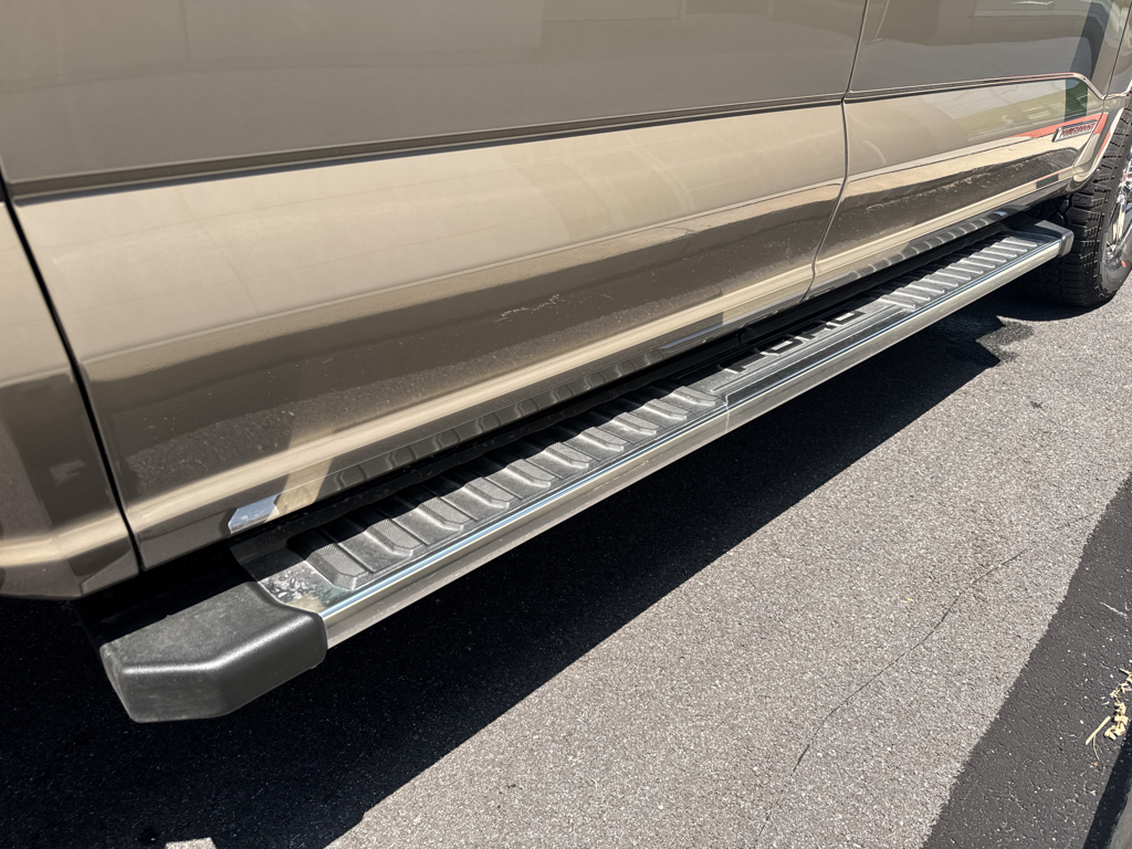 2025 Ford F-150 XLT photo 13