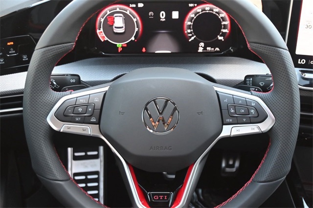 2025 Volkswagen Golf GTI Autobahn photo 9