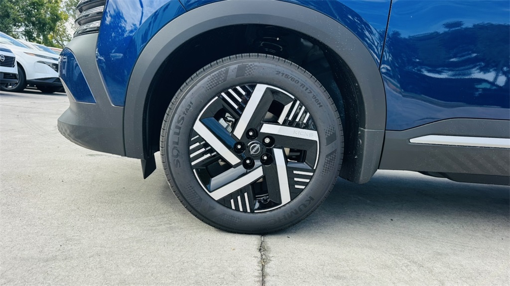 2026 Nissan Kicks SV photo 9