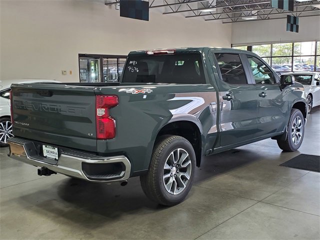 2026 Chevrolet Silverado 1500 LT photo 4