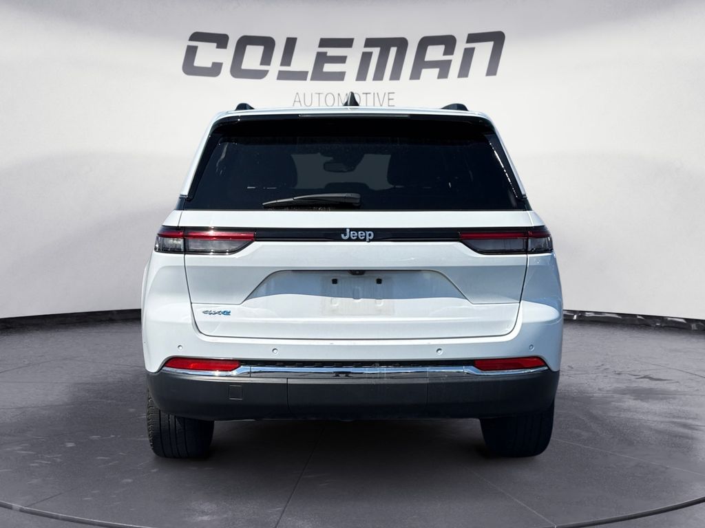 2024 Jeep Cherokee Limited 4xe photo 3