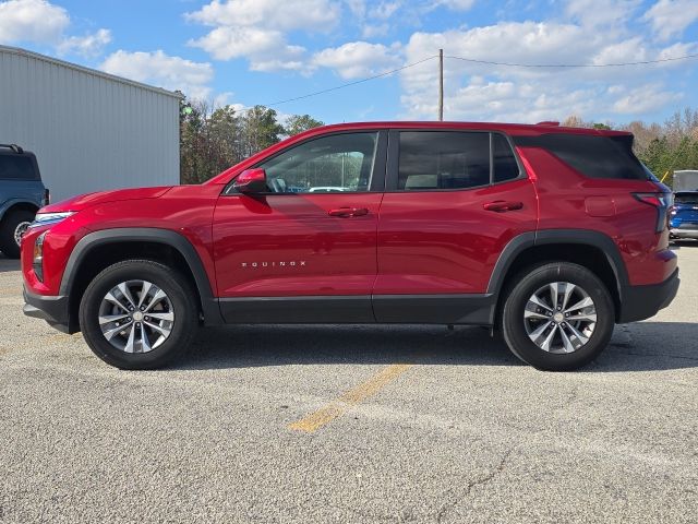 2025 Chevrolet Equinox LT photo 2