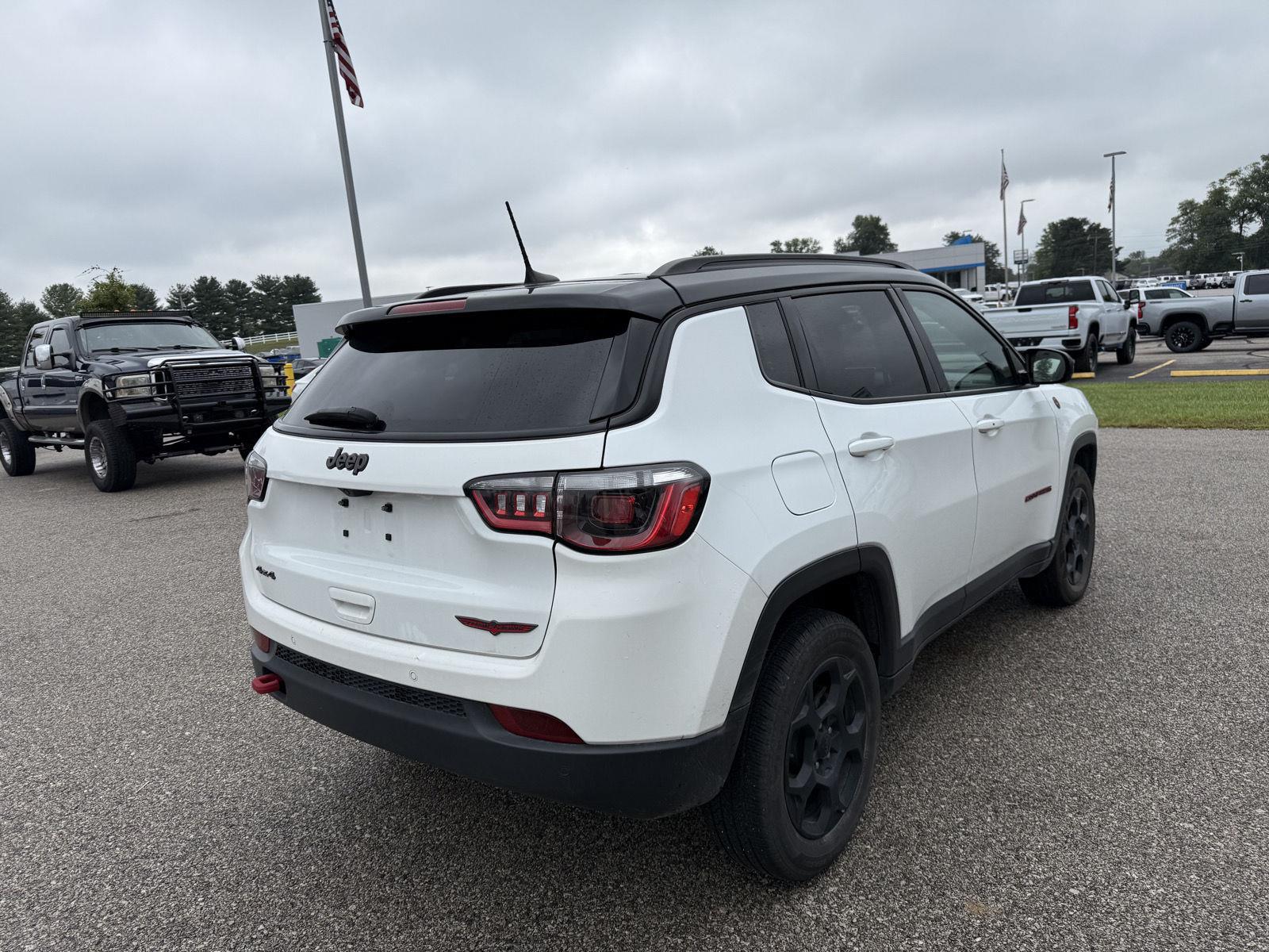 2023 Jeep Compass Trailhawk photo 4