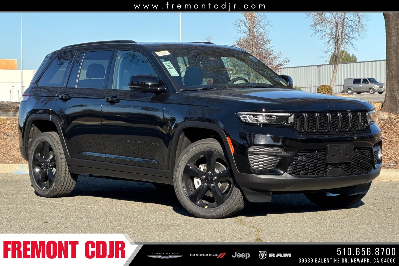 2025 Jeep Grand Cherokee Altitude's photo