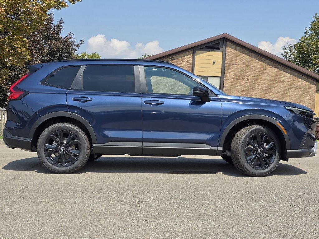 2026 Honda CR-V Hybrid Sport Touring photo 3
