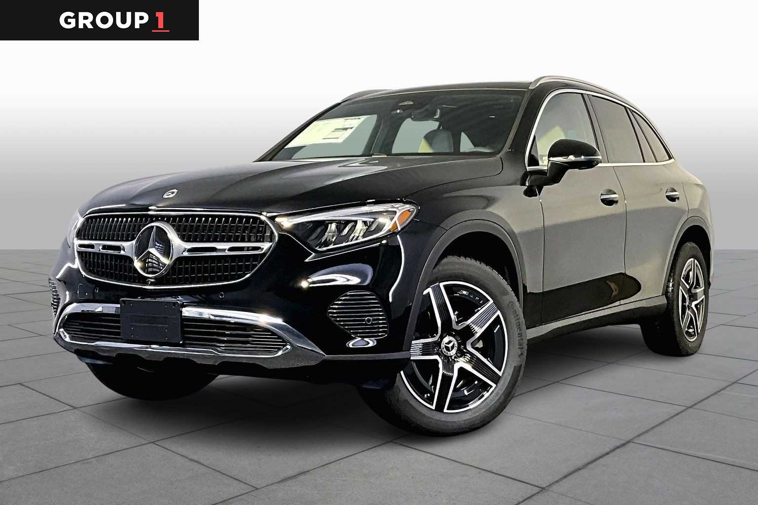 2026 Mercedes-Benz GLC Base's photo