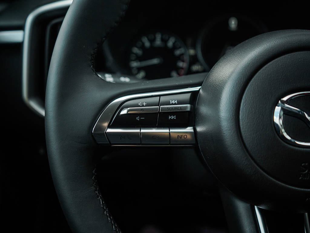 2025 Mazda CX-50 2.5 Select photo 18
