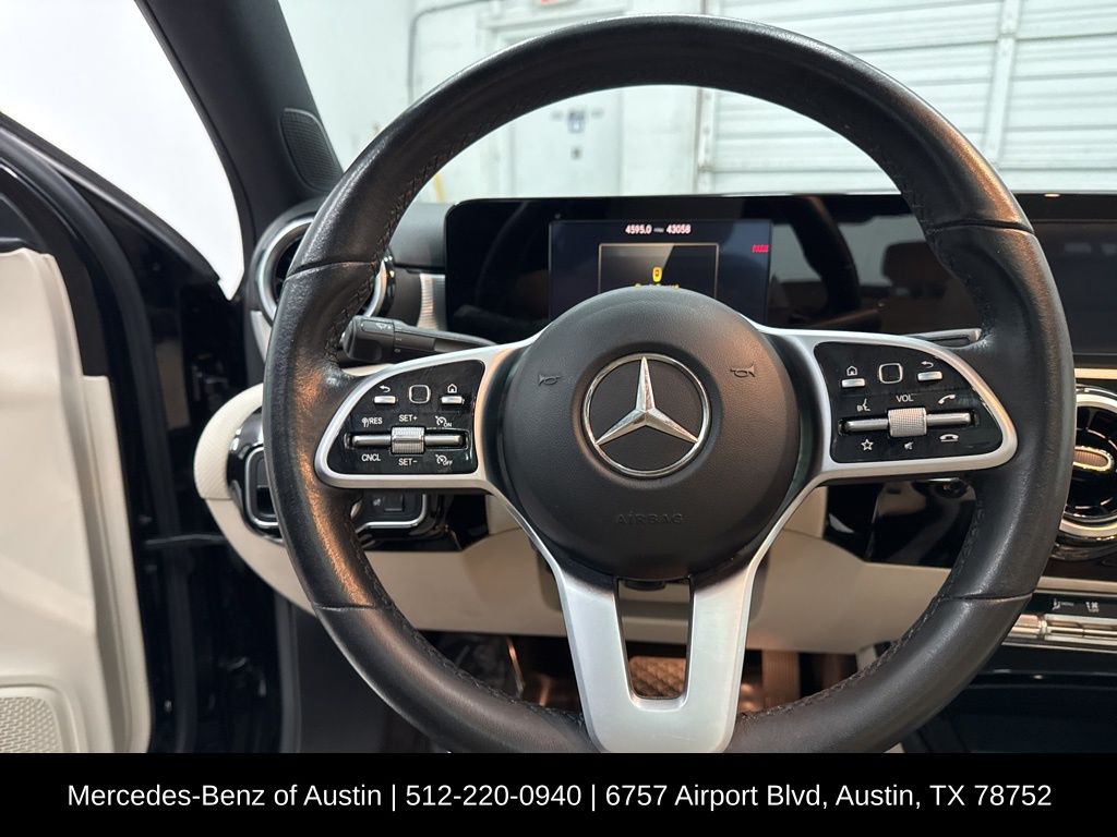2019 Mercedes Benz A 220 photo 11