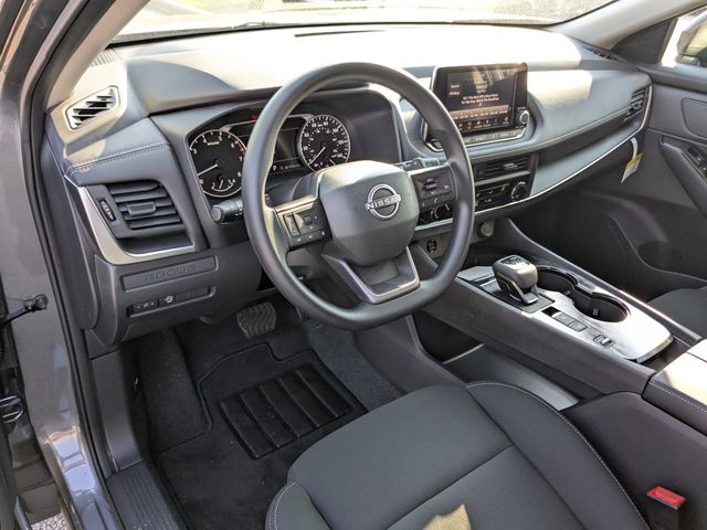 2026 Nissan Rogue S photo 15
