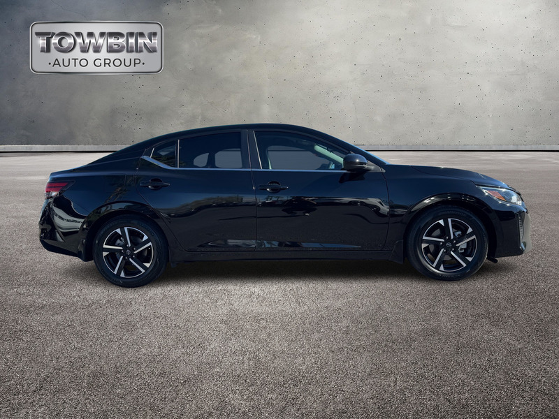 2024 Nissan Sentra SV photo 2