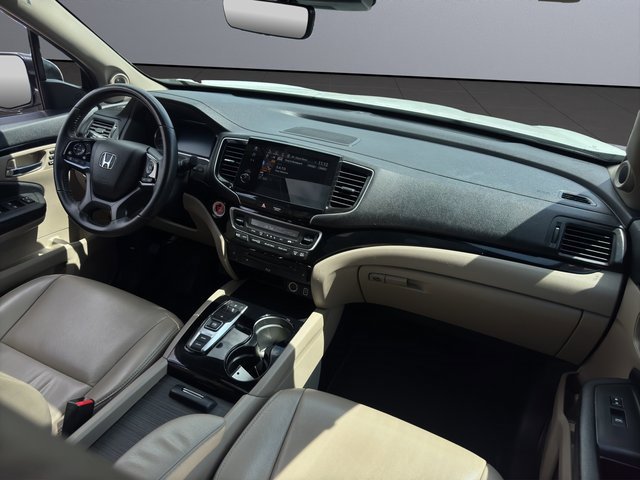 2022 Honda Pilot Touring photo 22