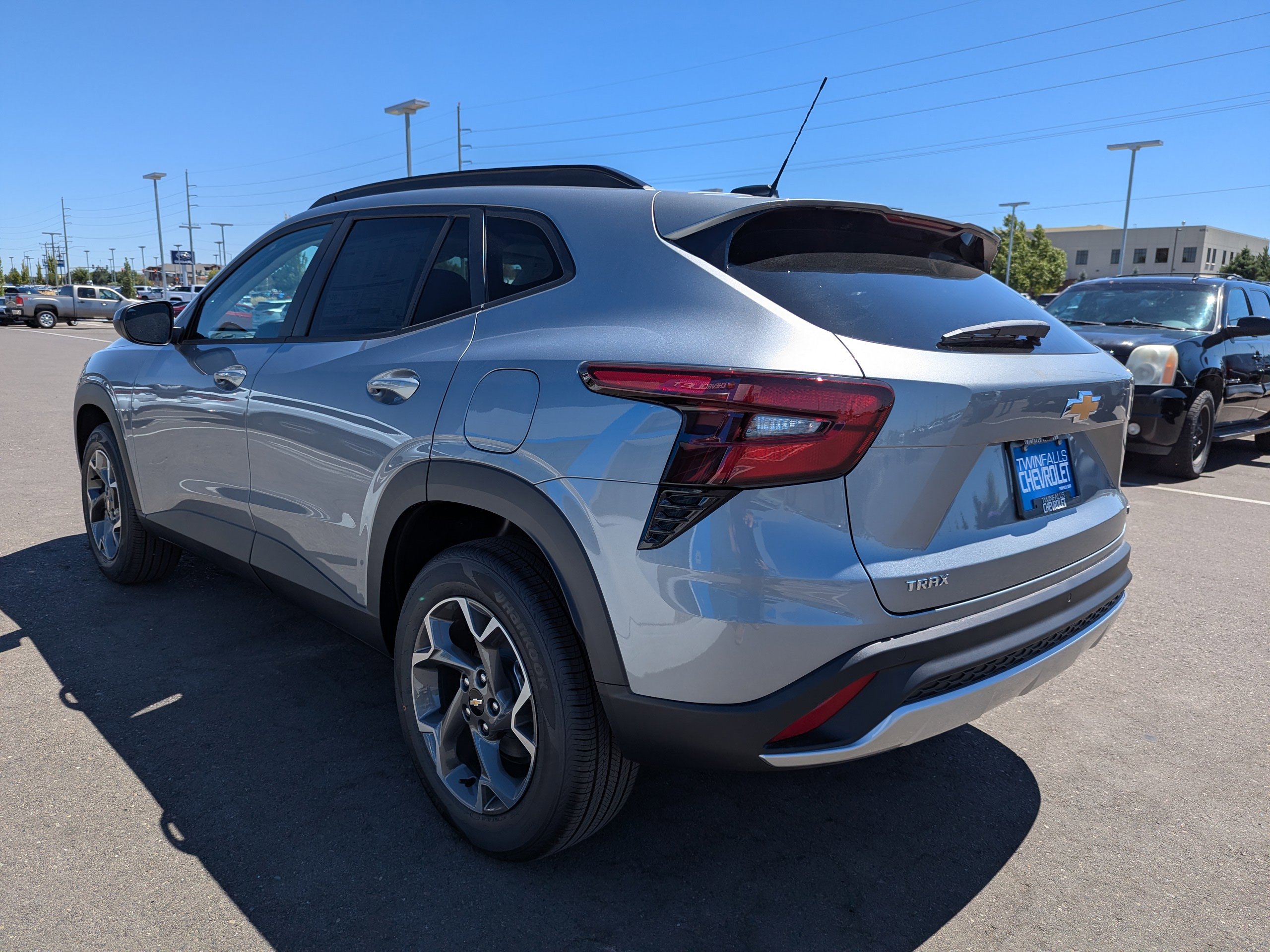 2025 Chevrolet Trax LT photo 26