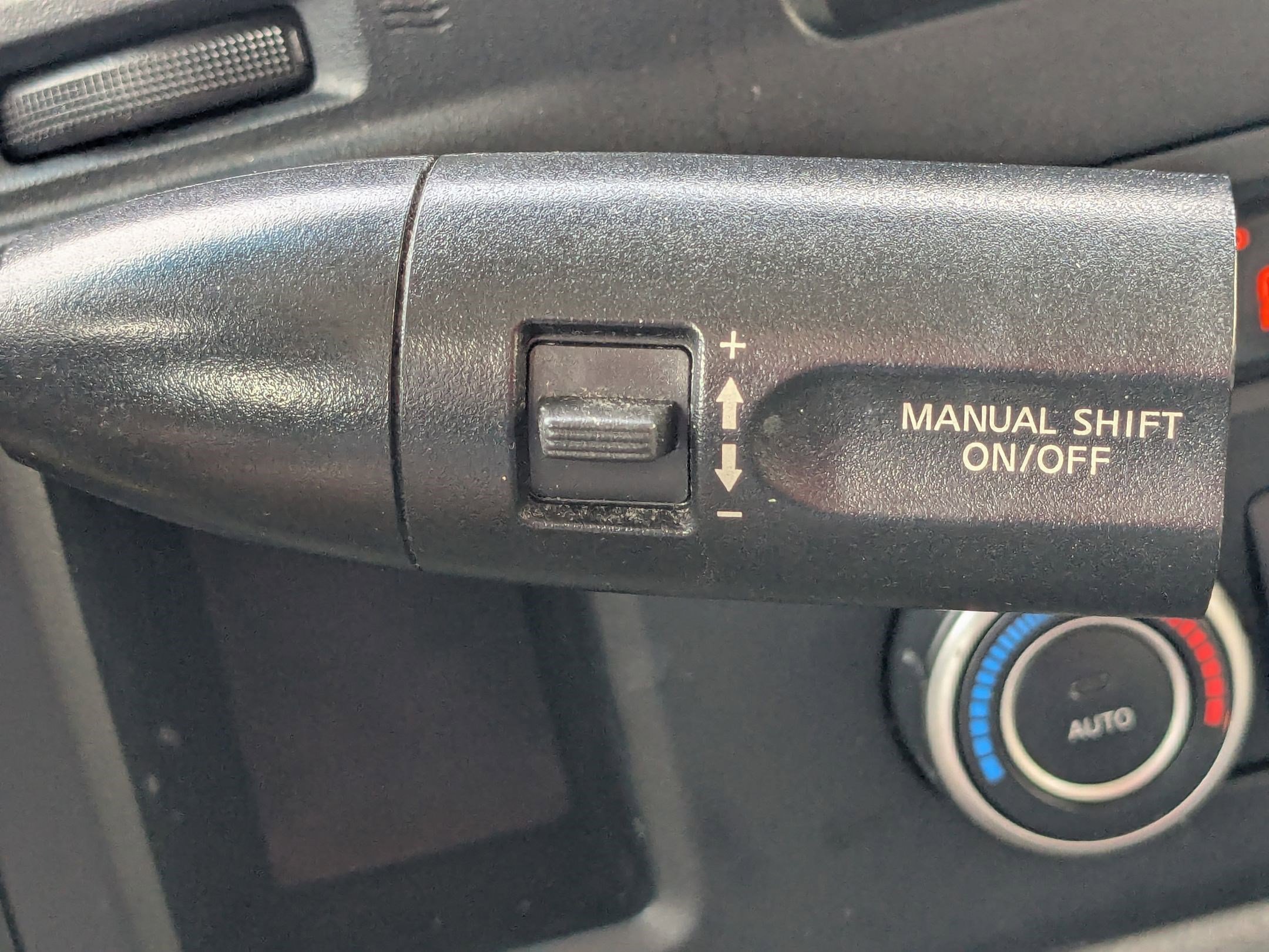 2019 Nissan NV3500 photo 22