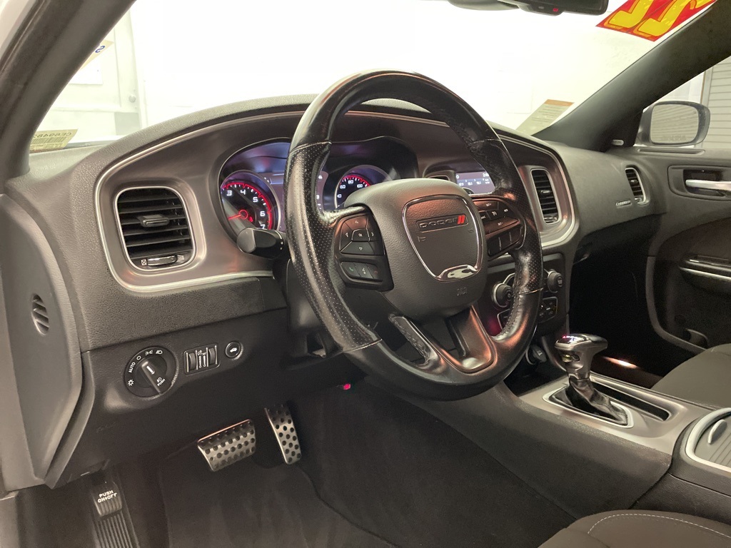2022 Dodge Charger R/T photo 14