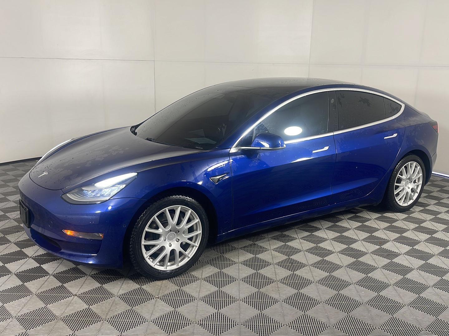 2019 Tesla Model 3 Long Range