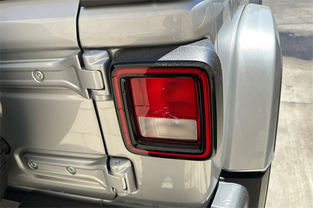 2024 Jeep Wrangler Sport S 4xe photo 10