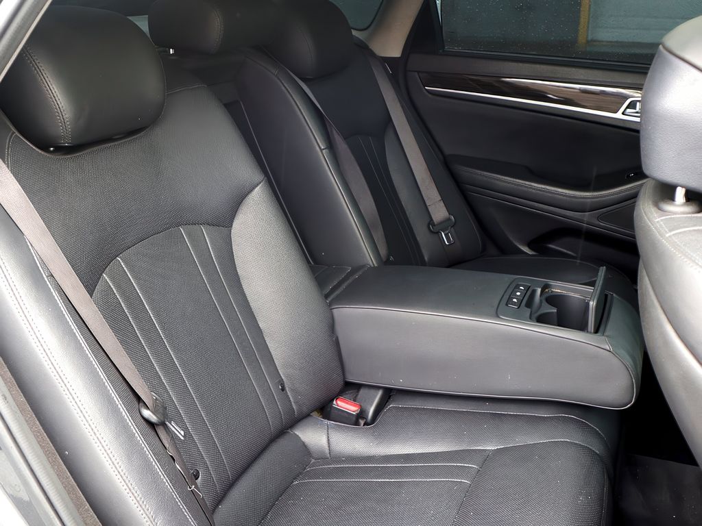 2018 Genesis G80 Premium 3.8 3.3T Sport 5.0 Ultimate photo 25