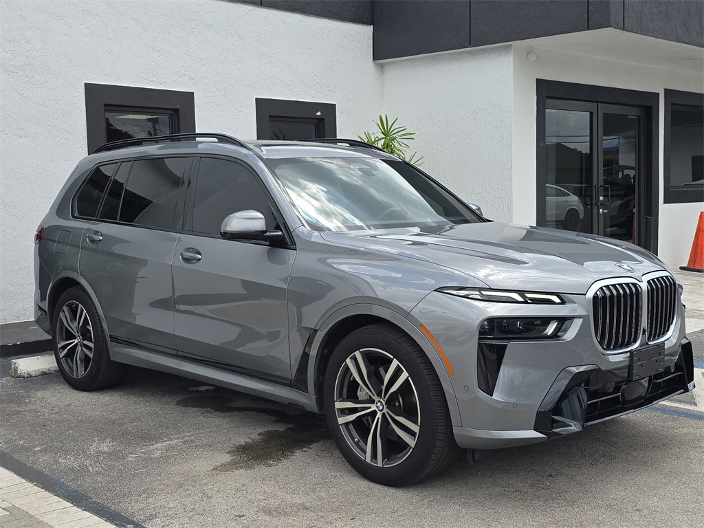 2025 Bmw X7 xDrive40i photo 2
